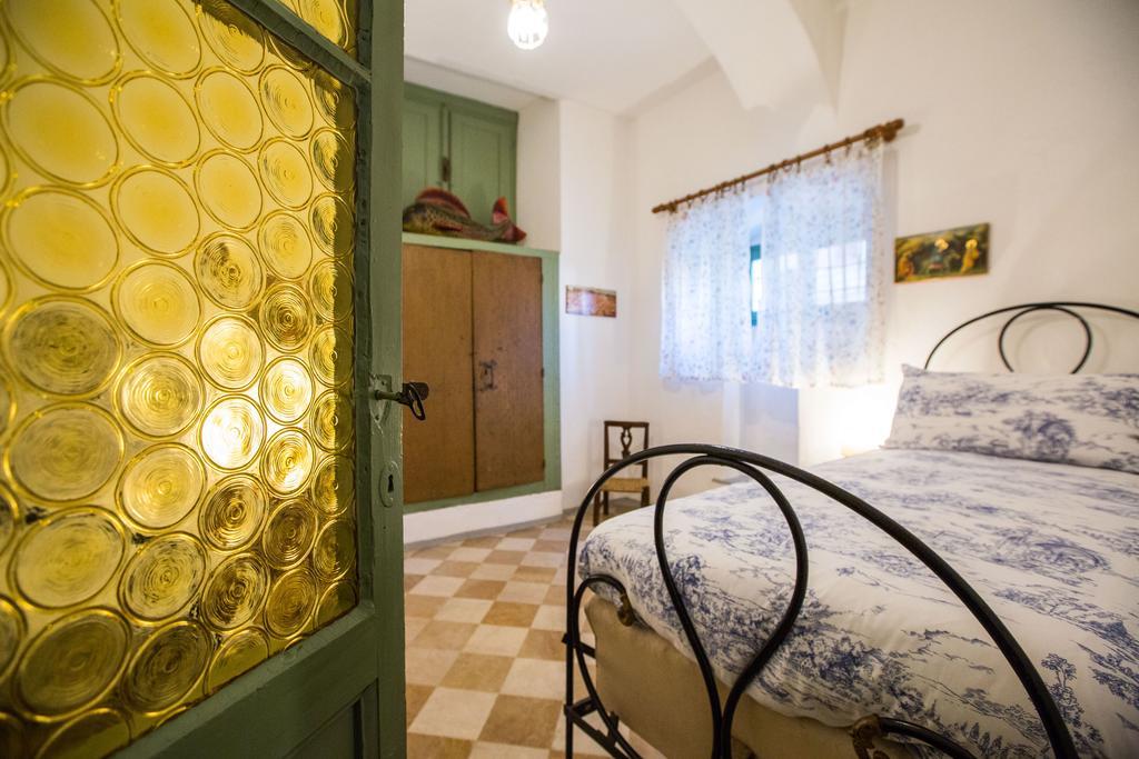 Il Batti Apartment Water Front And Private Beach Тосколано-Мадерно Экстерьер фото